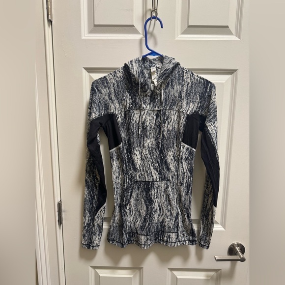 Women’s Lululemon Quarter Zip Hoodie Pullover - Picture 1 of 5
